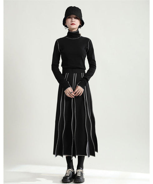 Wave Line Skirt